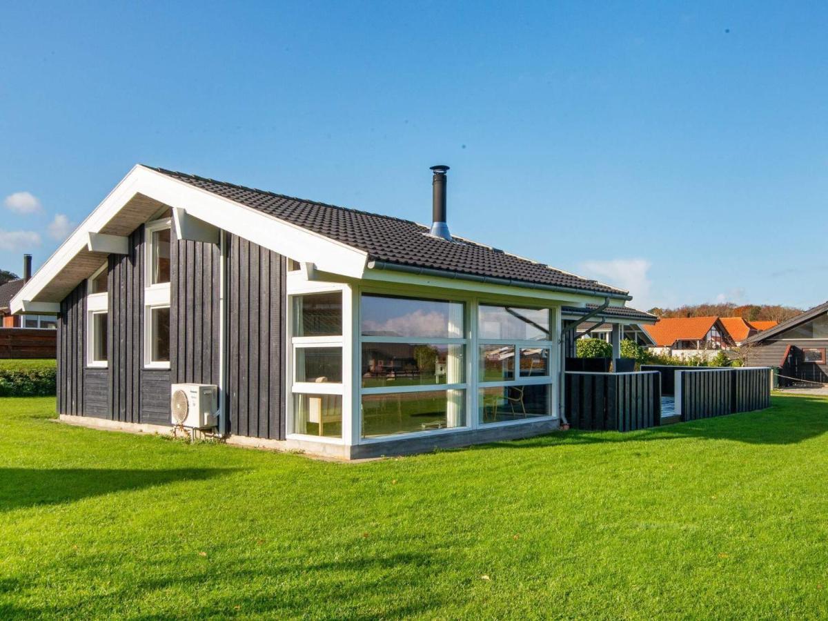 6 Person Holiday Home In Sj Lund Sjolund Extérieur photo