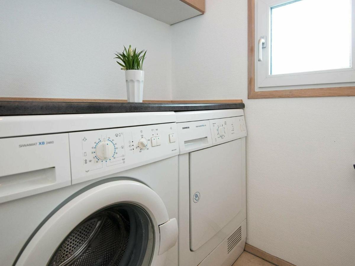 6 Person Holiday Home In Sj Lund Sjolund Extérieur photo