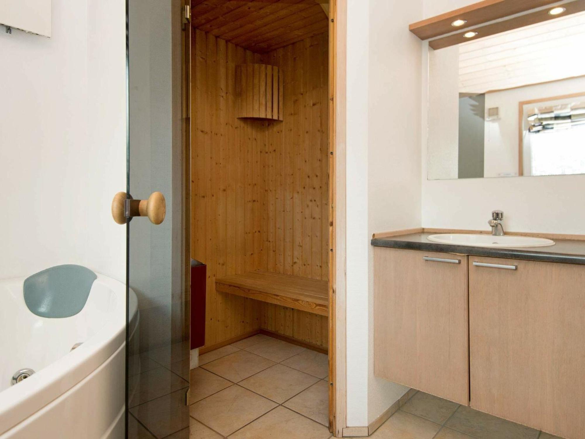 6 Person Holiday Home In Sj Lund Sjolund Extérieur photo